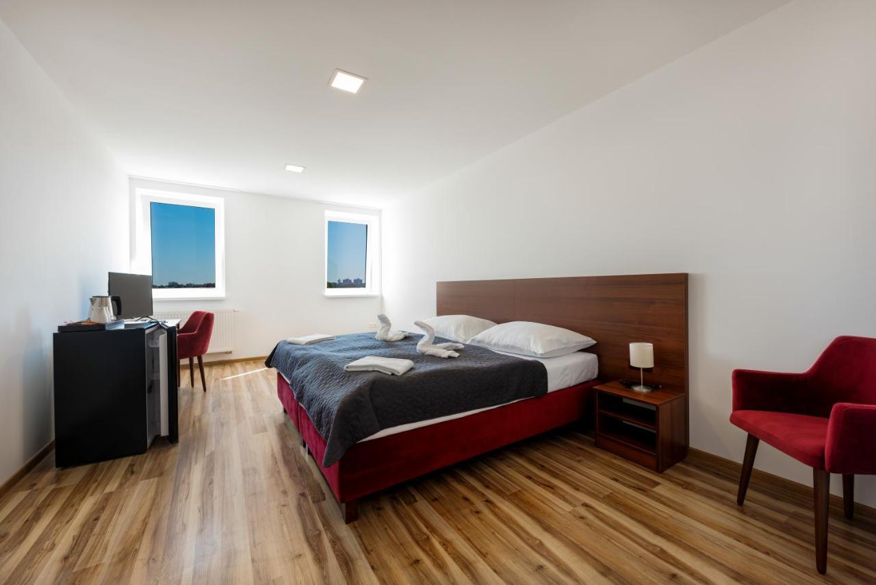Penzion Sessler *** Trnava Extérieur photo