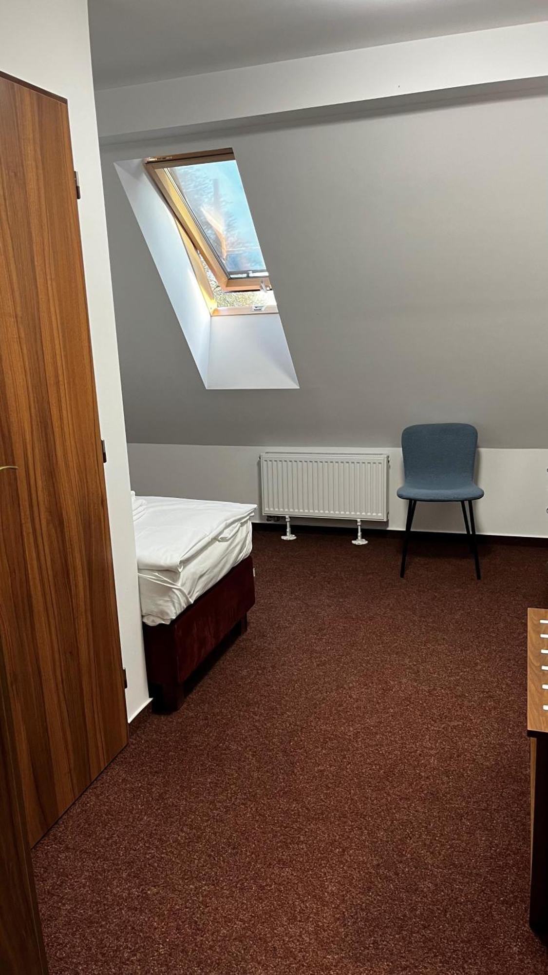 Penzion Sessler *** Trnava Extérieur photo