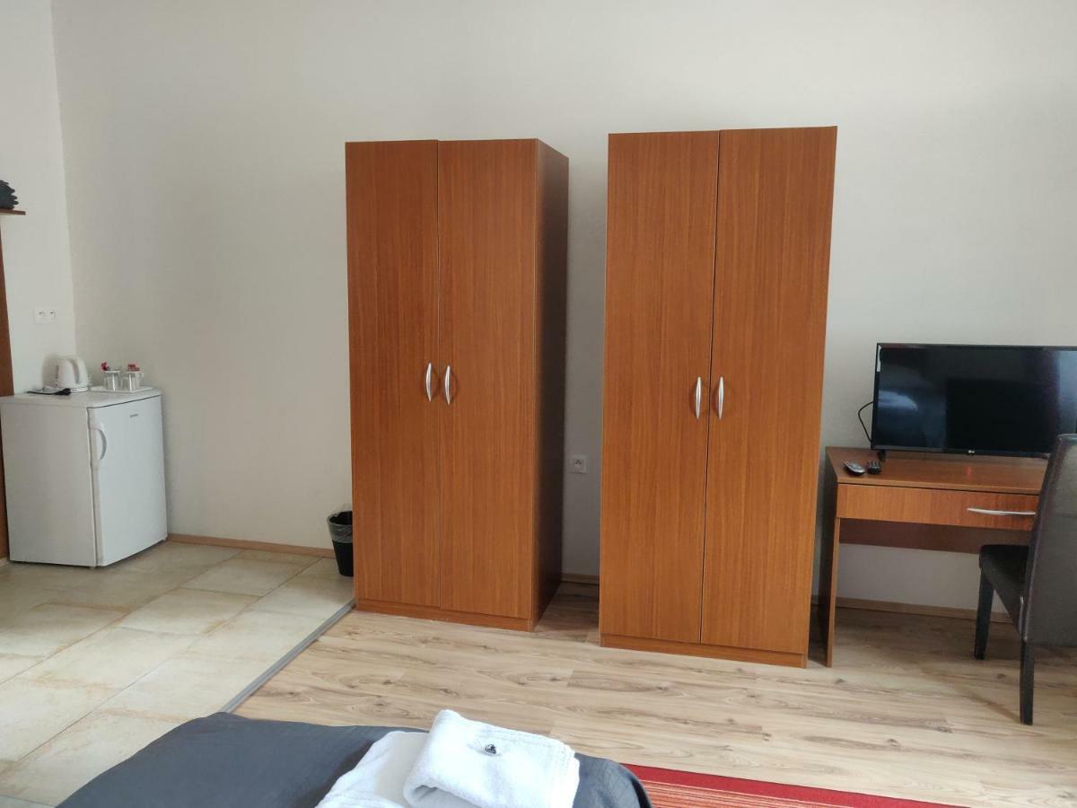 Penzion Sessler *** Trnava Extérieur photo