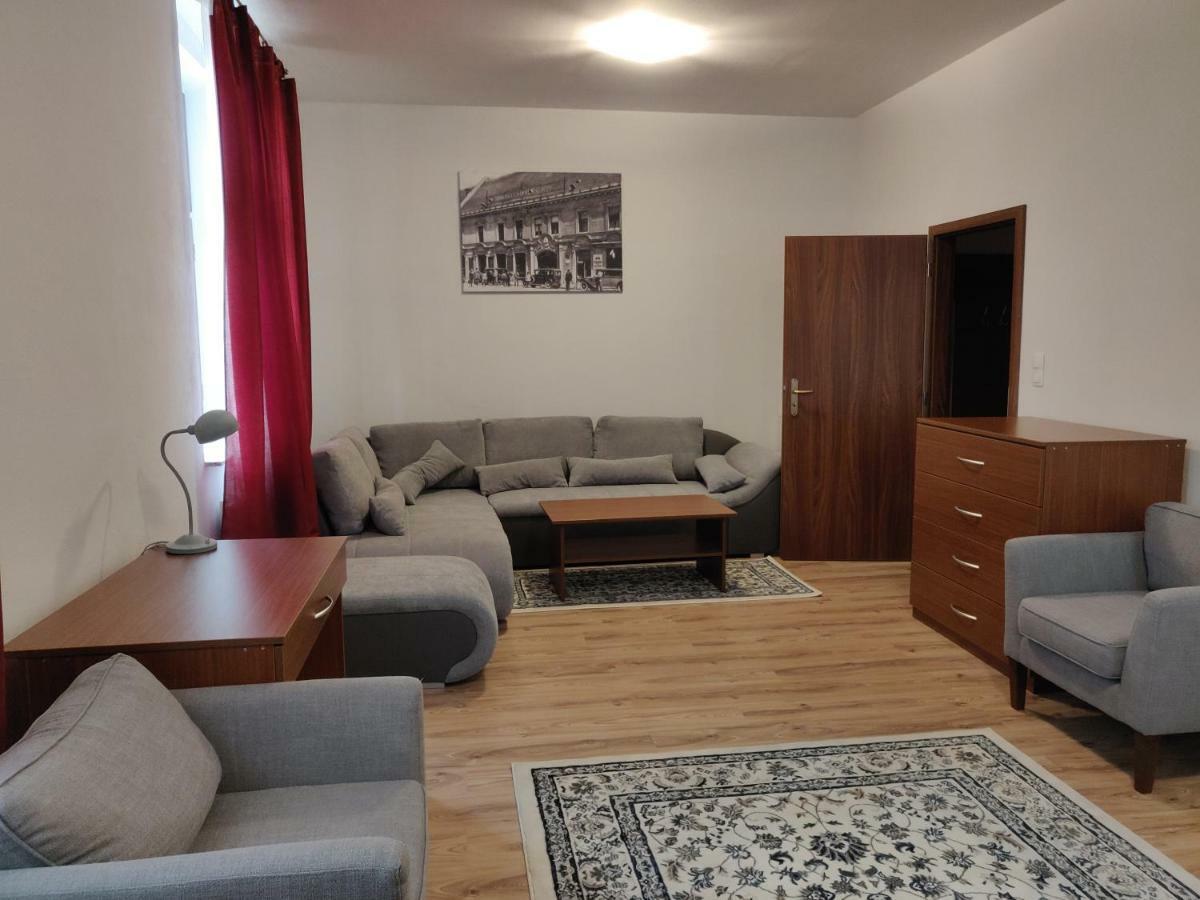 Penzion Sessler *** Trnava Extérieur photo