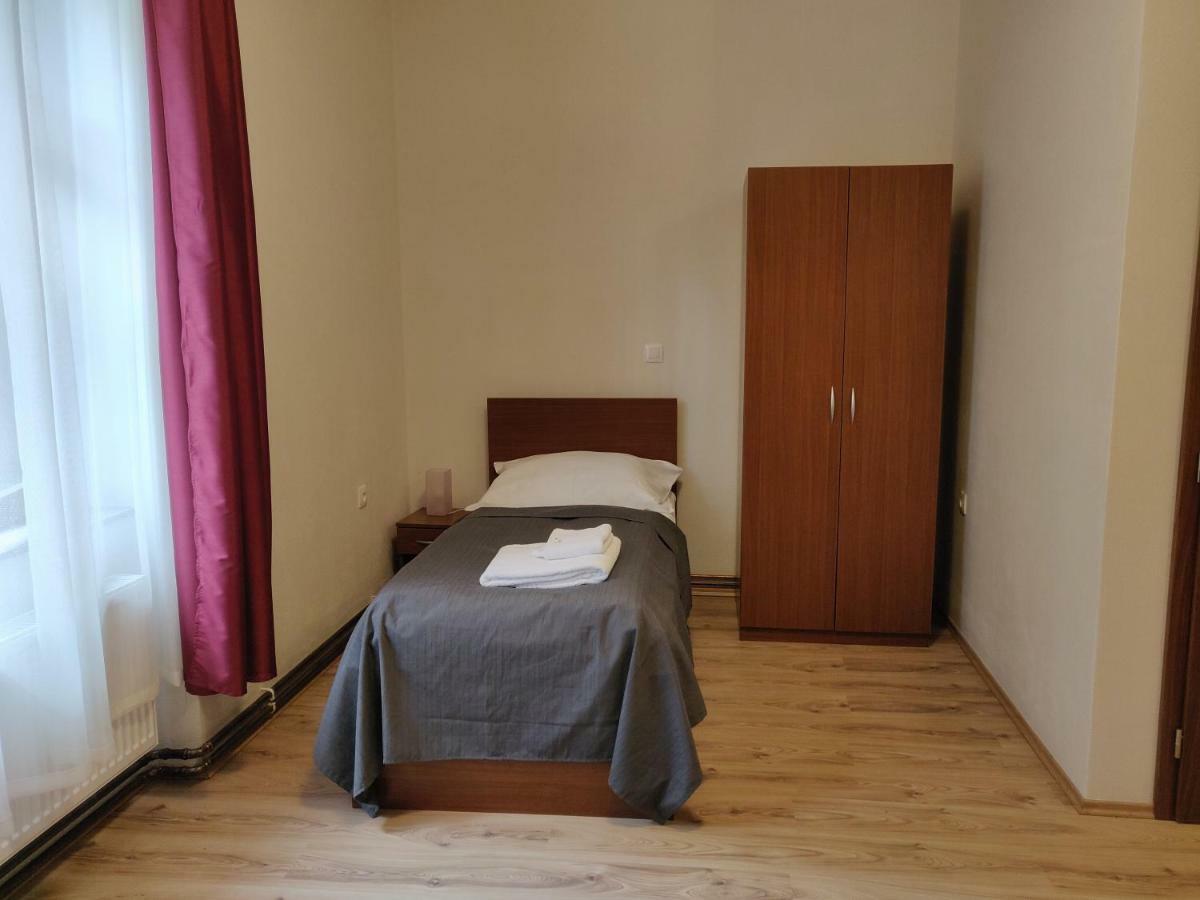 Penzion Sessler *** Trnava Extérieur photo